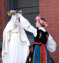 crowning.jpg