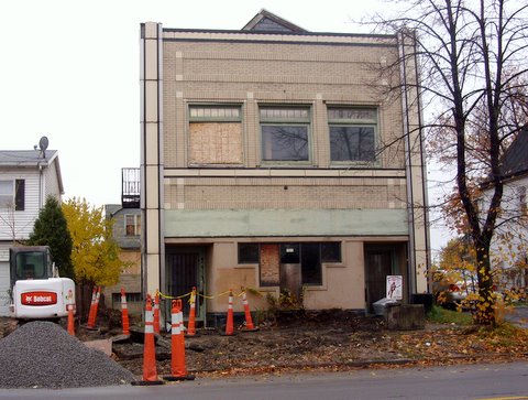 798 Fillmore